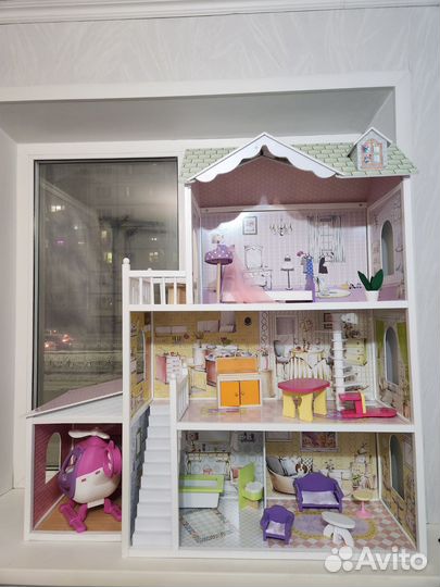 Домик кукольный