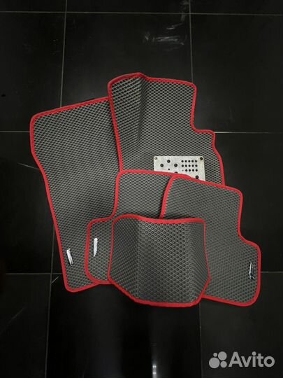 Коврик Ева на MB CLA