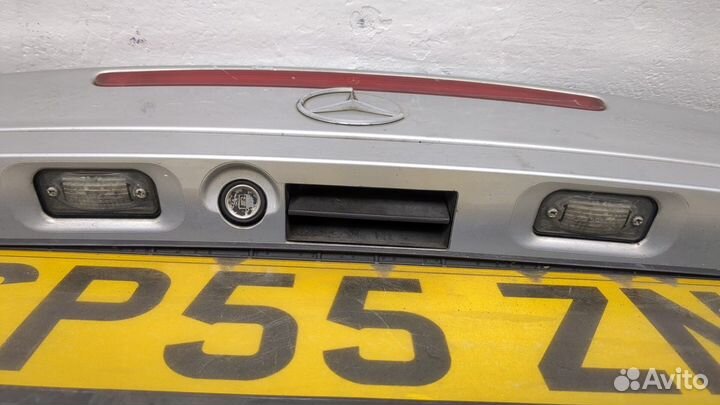 Крышка багажника Mercedes C W203, 2005