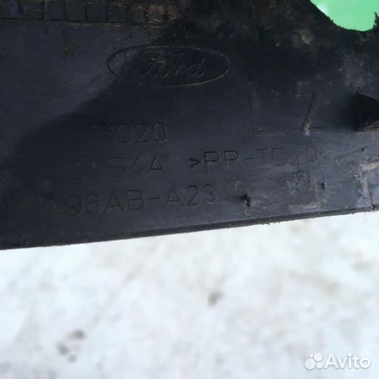 Крышка зеркала Форд Фокус 1