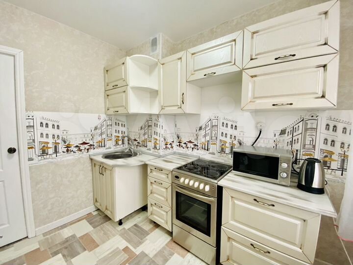 2-к. квартира, 52 м², 1/5 эт.