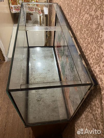 Аквариум на 150 литров вместе с тумбой