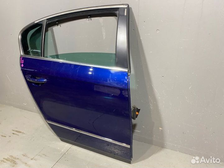 Дверь задняя правая Volkswagen Passat B6