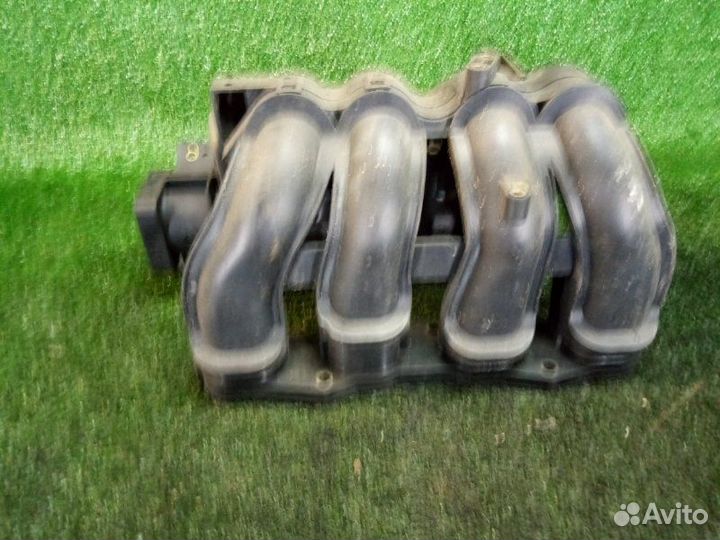 Коллектор впускной Nissan Primera P12