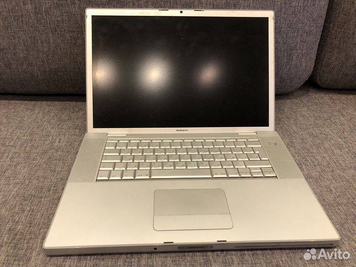 Apple MacBook Pro 2008 без аккумулятора