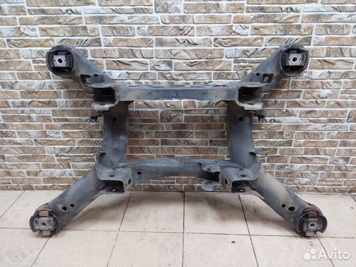 Балка подвески задняя Mercedes-Benz Gl X166 5.0