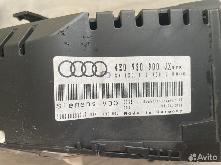 Приборная панель Audi A8 D3