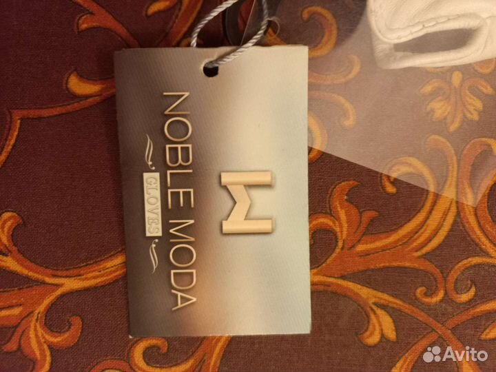 Перчатки женские кожаные