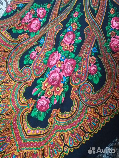 Павловопосадская шаль