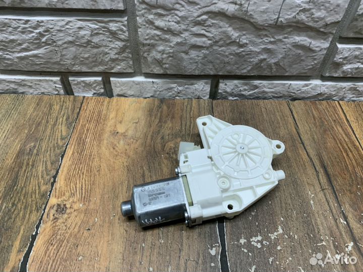 Mercedes Benz W166 GL Моторчик стеклоподъемника