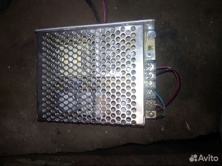 Блок питания в корпусе mean well RS-75-24