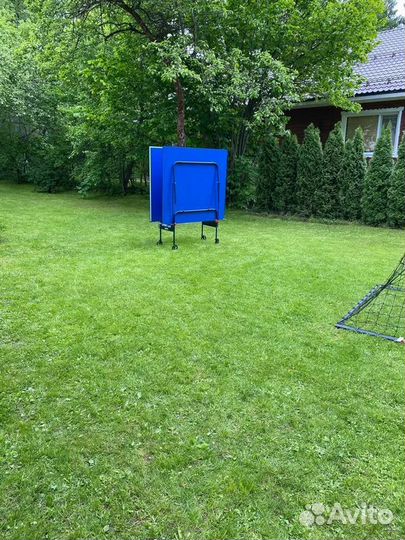 Теннисный стол