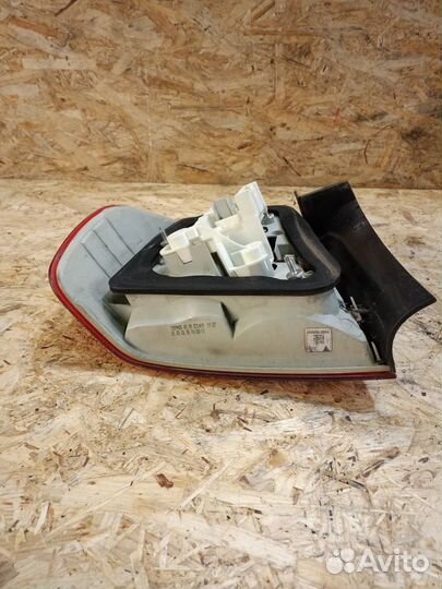 Фонарь задний правый BMW 3 E90 Rest