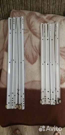 Направляющие для выдвижных ящиков