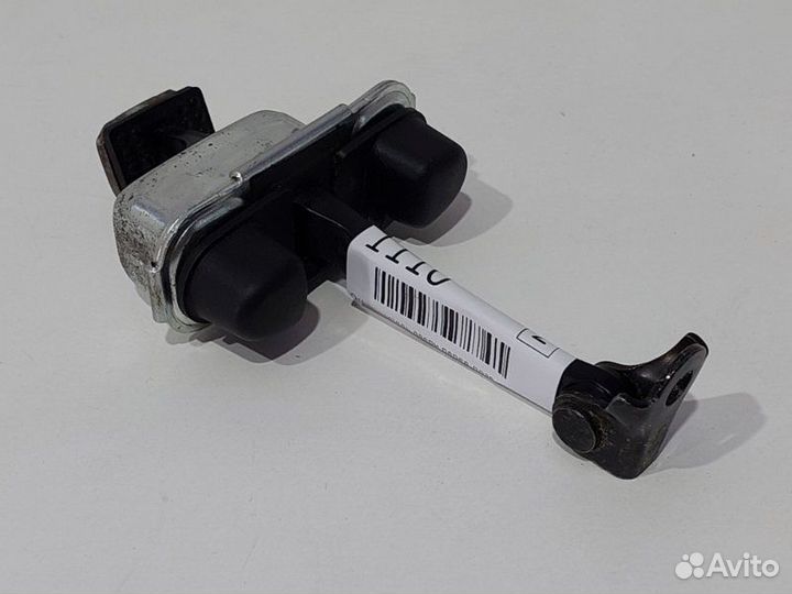 Ограничитель двери передний правый Hyundai I40