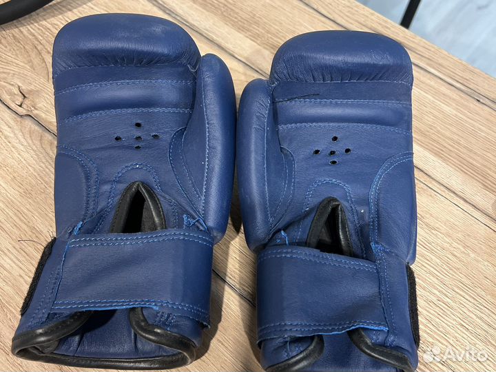 Перчатки для бокса детские. 7-8 лет