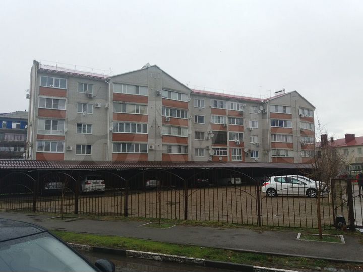 3-к. квартира, 113 м², 4/5 эт.