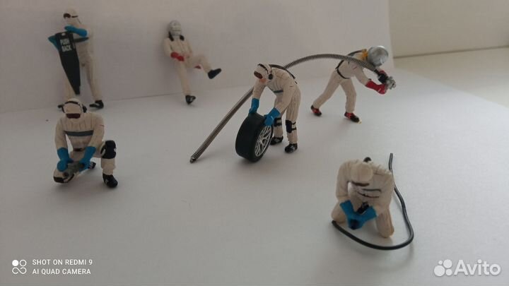 Фигурки механиков. 1/43