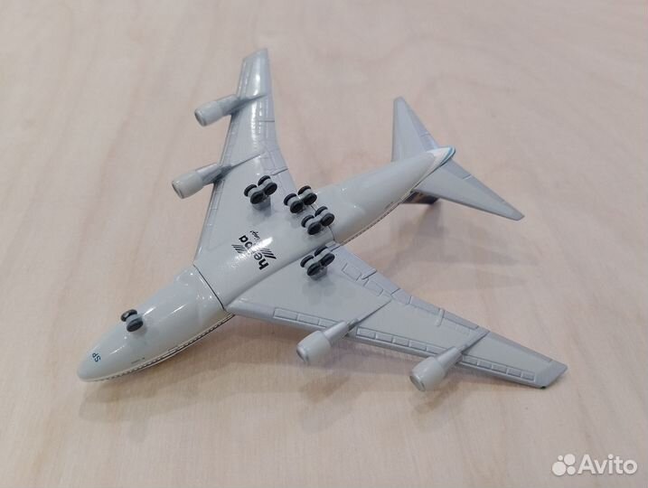 Самолёт в коробке. Boeing 747SP 