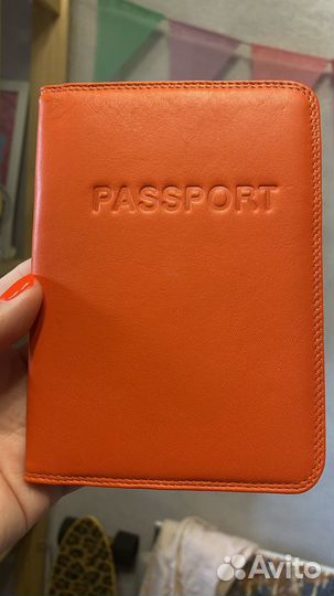 Кожаная обложка на паспорт