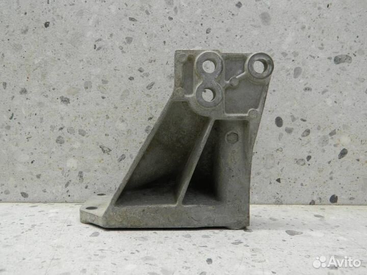 Кронштейн двигателя правый Infiniti EX/QX50 J50 20