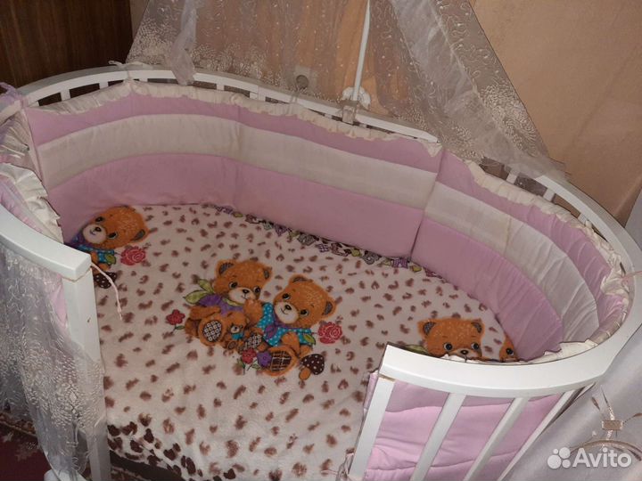 Продаю кроватку