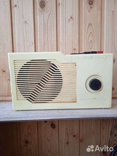 Радиоприёмник, 3х программное, рабочий аппарат