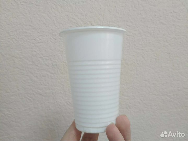 Стакан пластиковый белый 200 мл