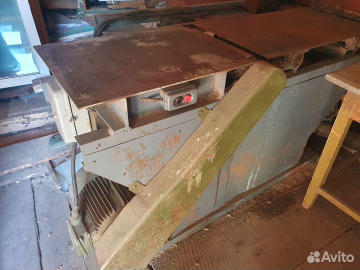 Деревообрабатывающий станок. с. Починки