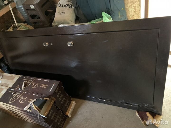 Дверь металлическая новая