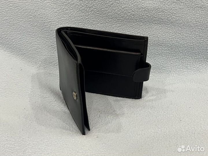 Кошелек мужской кожаный