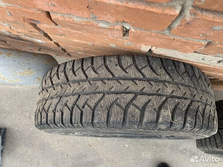 Firestone Ice Cruiser 7 175/65 R14