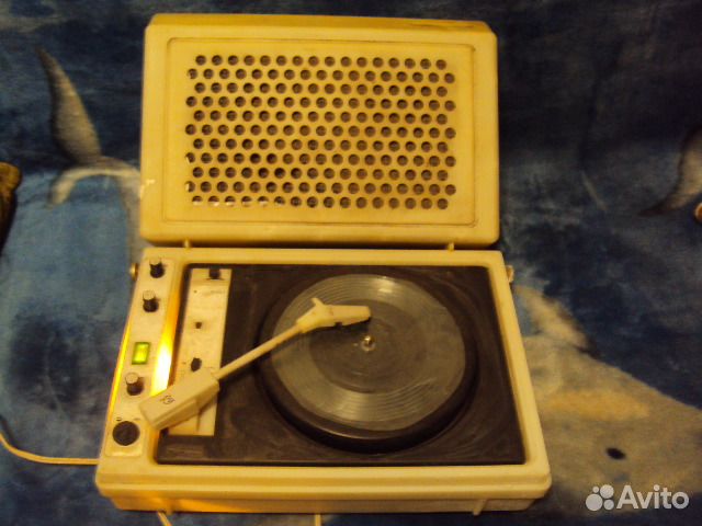 Раритетный проигрыватель Концертный 304