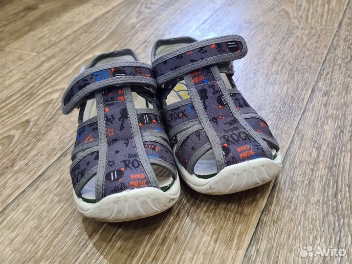 Сандалии котофей 24