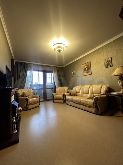 2-к. квартира, 65,4 м², 4/15 эт.