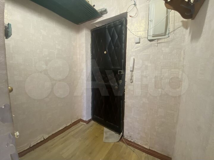 2-к. квартира, 44 м², 3/3 эт.