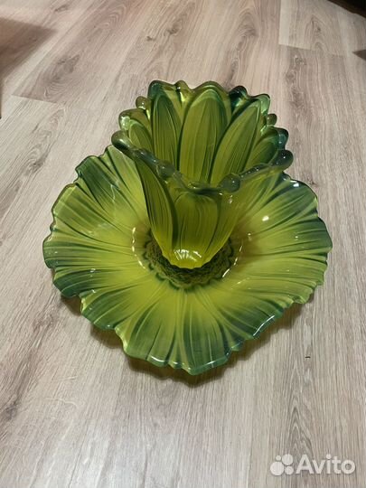 Стеклянный салатник и ваза