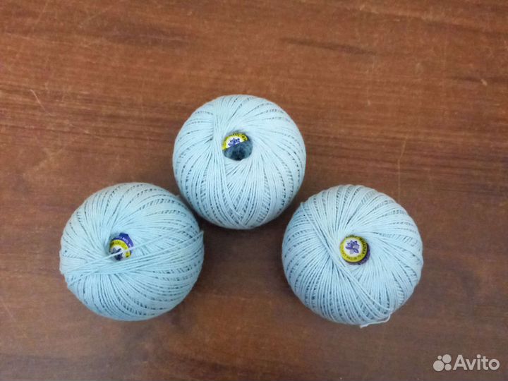 Нитки швейные бабины 100 polyester (4570м), люрекс