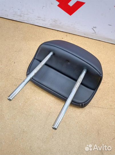 Подголовник заднего сиденья Peugeot 4007