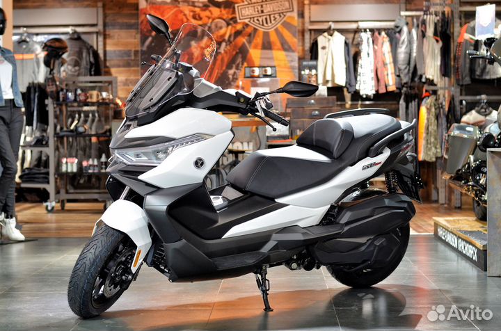 Скутер Voge SR4 Max