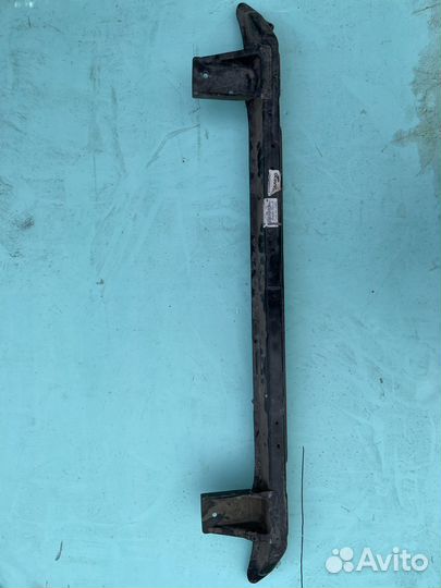 Передняя панель нижняя часть toyota lexus