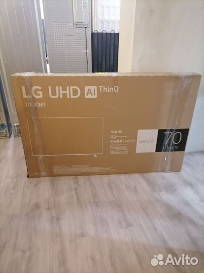 Телевизор SMART tv новый LG 70uq80006lb