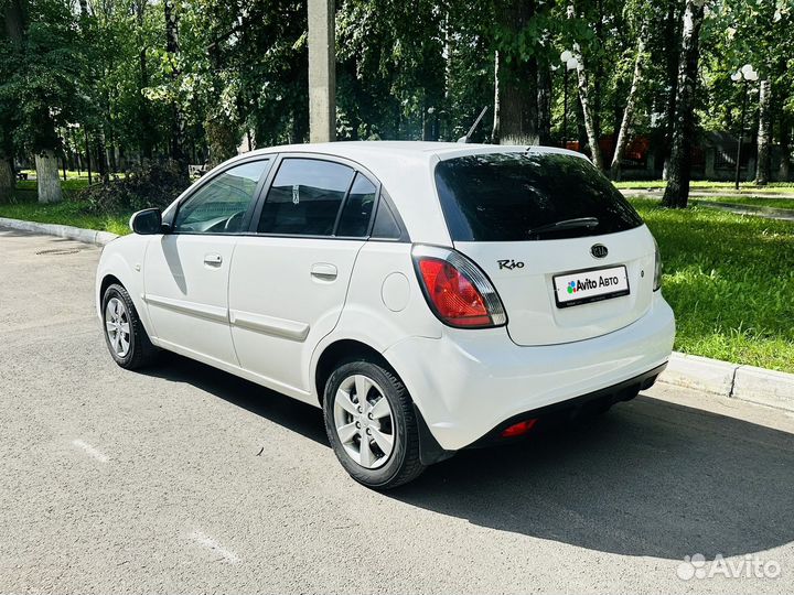 Kia Rio 1.4 МТ, 2011, 98 300 км