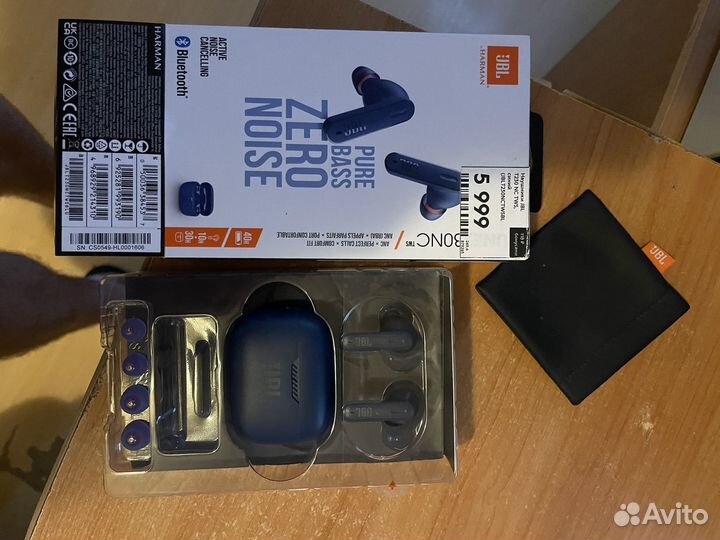 Наушники Jbl