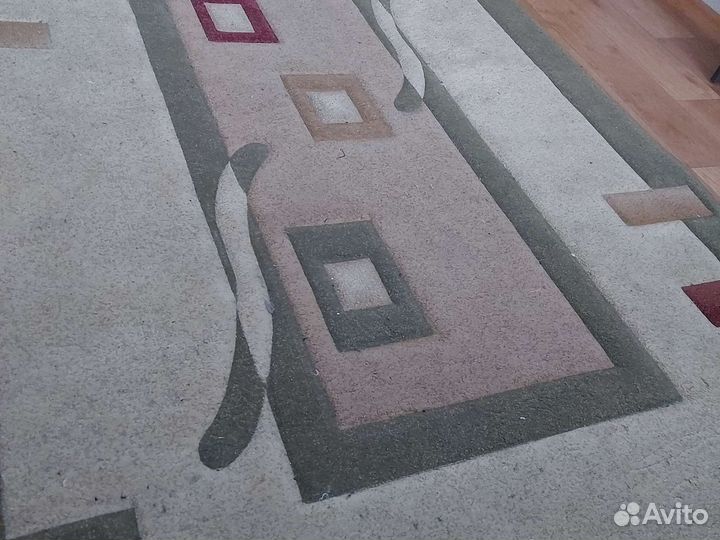 Ковры и паласы бу 1.40на 1.90