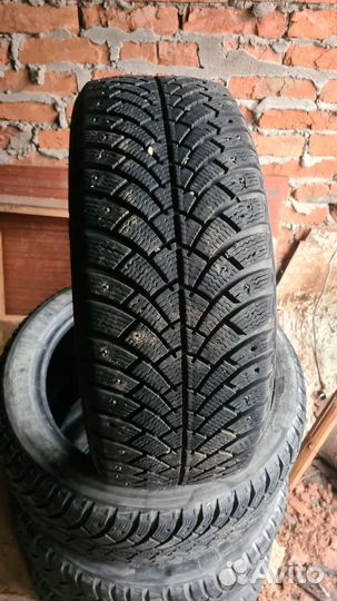 Bfgoodrich Radial T/A 2.25/45 R17