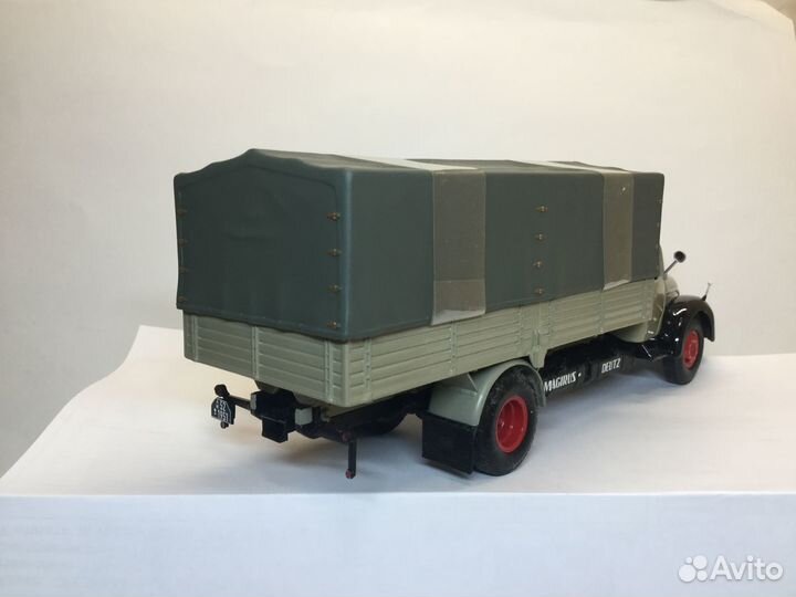 Модель Magirus S6500. Minichamps