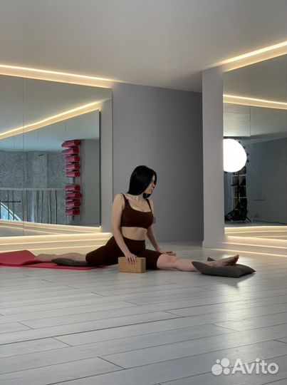 Групповые и индивидуальные занятия по растяжке