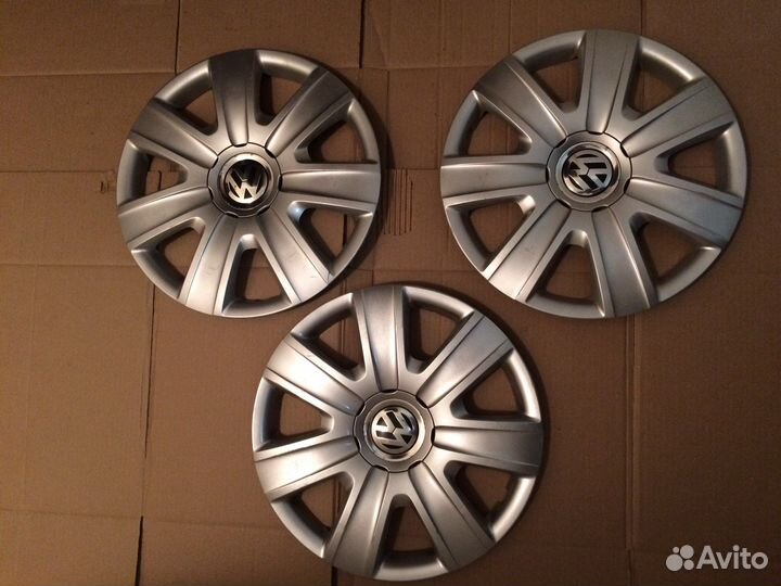 Колпак колеса VW Polo 6R0601147