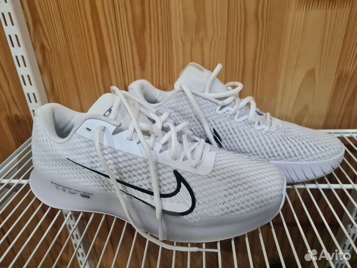 Теннисные крассовки nike zoom vapor 11 us 9, 42.5